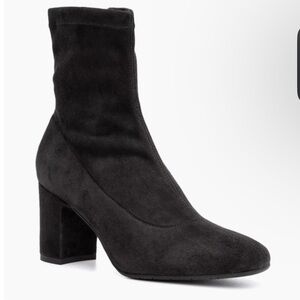 Aquatalia Briana Waterproof Women's Black Suede Boots